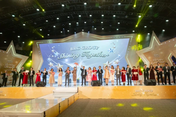 Sự kiện tổng kết cuối năm tập đoàn BRG