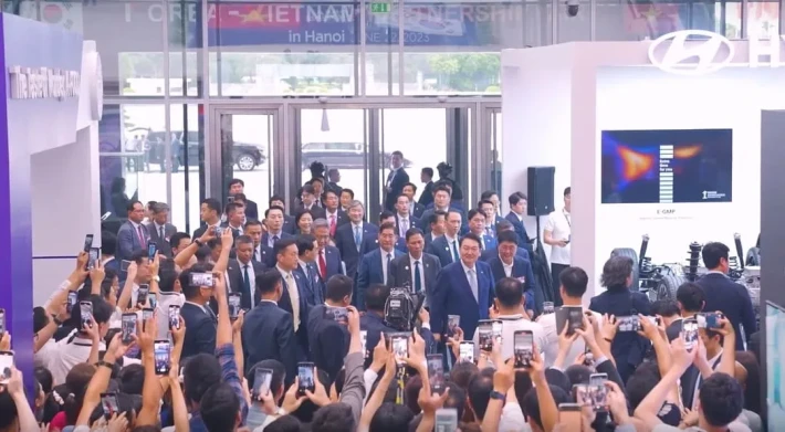 Quay phim hội chợ thương mại Việt Nam - Hàn Quốc