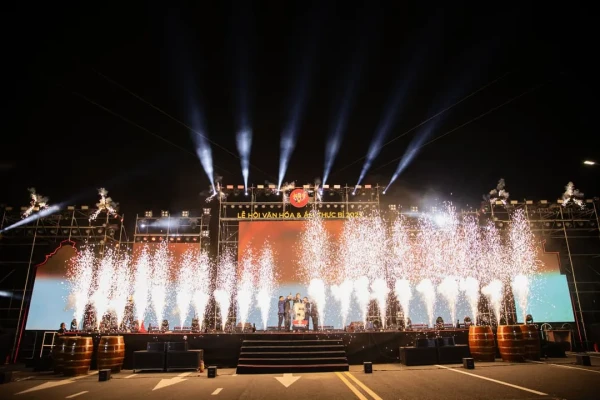 Chụp ảnh lễ hội Văn hóa ẩm thực Bia Bỉ 2025