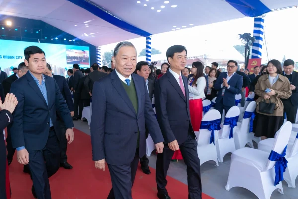 Chụp ảnh Lễ khởi công Khu đô thị đa mục tiêu Bắc Thăng Long Urban City